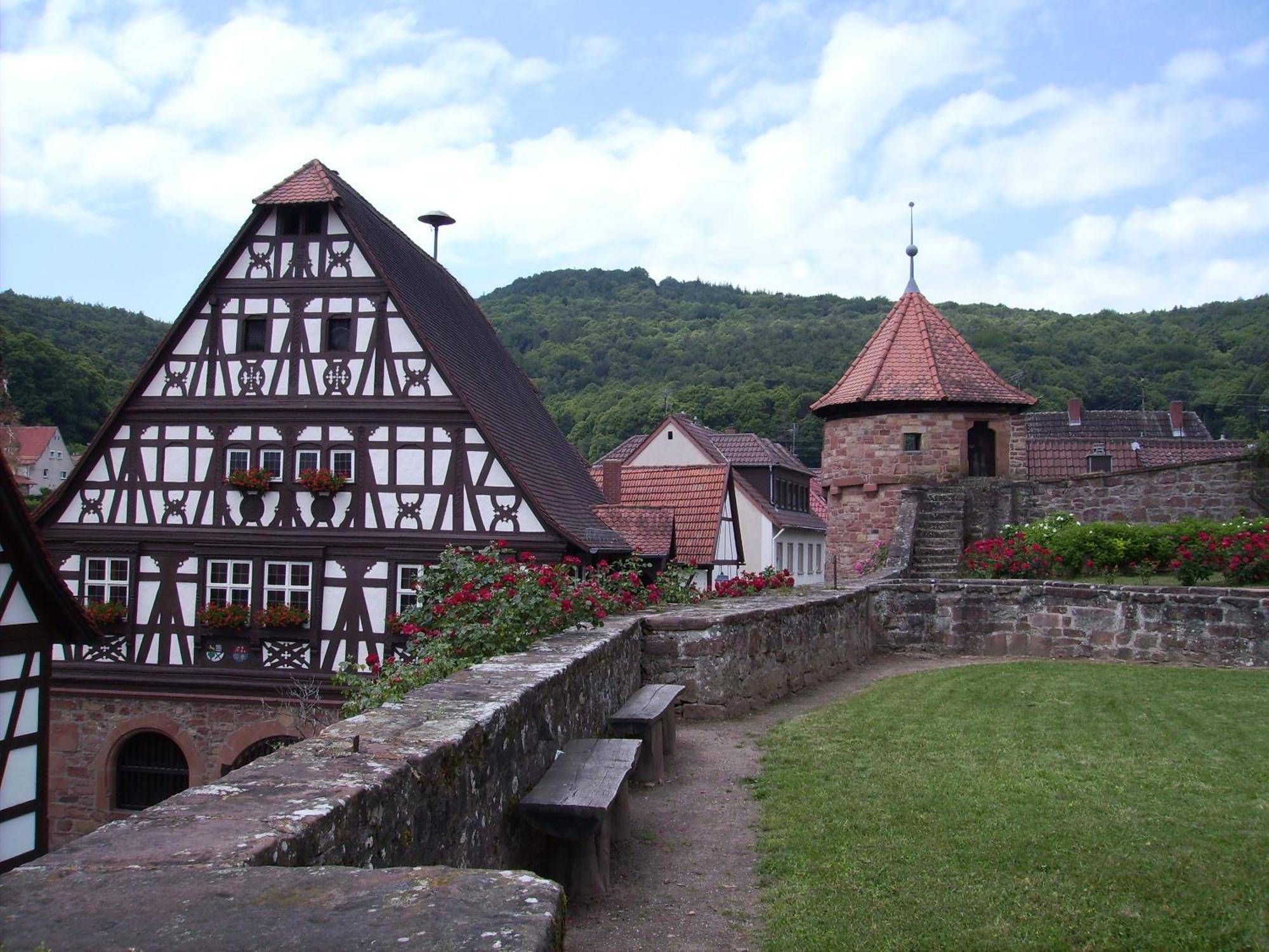 Haus Am Kastanienwald Hotel Dörrenbach Екстериор снимка