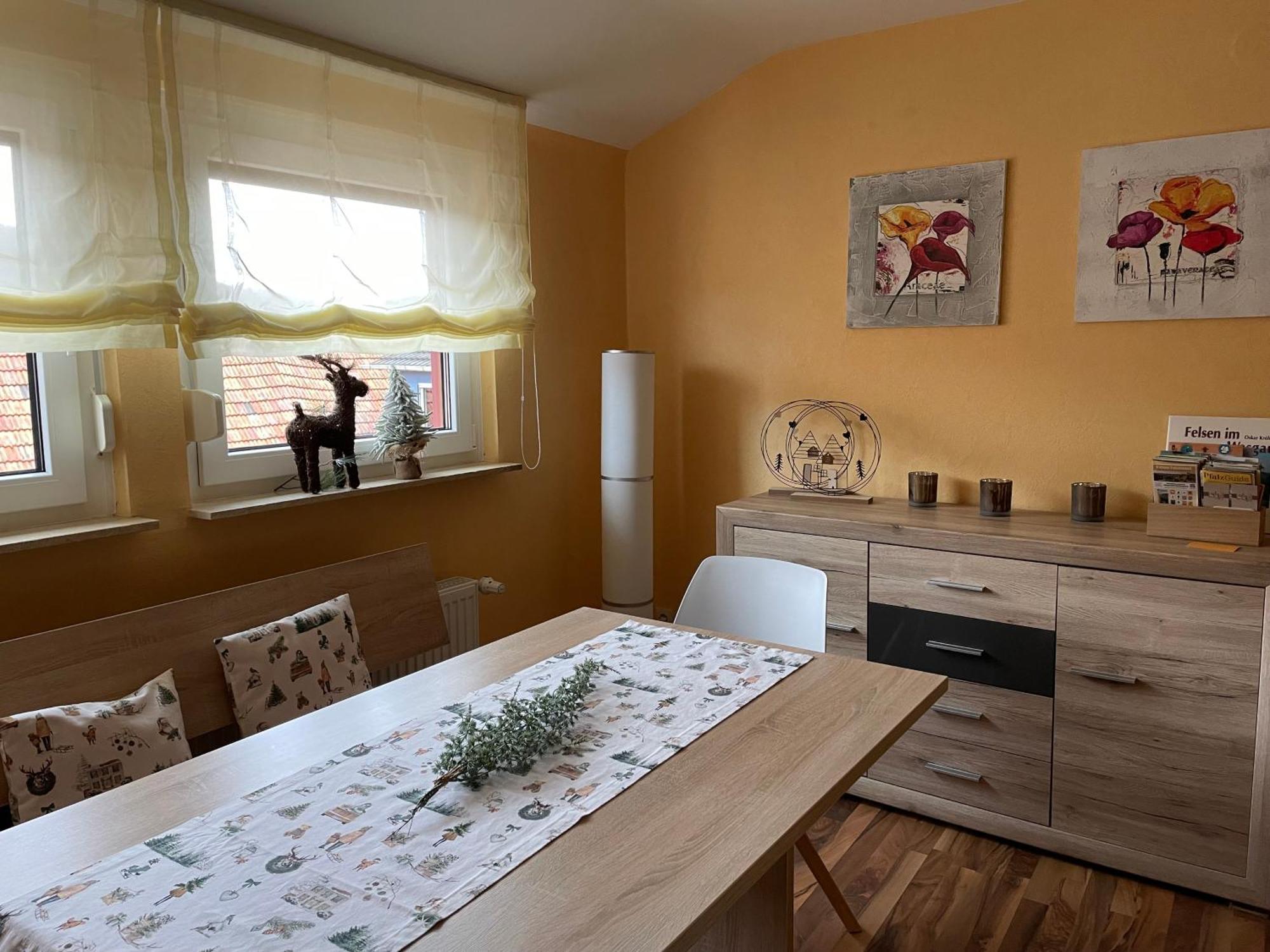 Haus Am Kastanienwald Hotel Dörrenbach Екстериор снимка